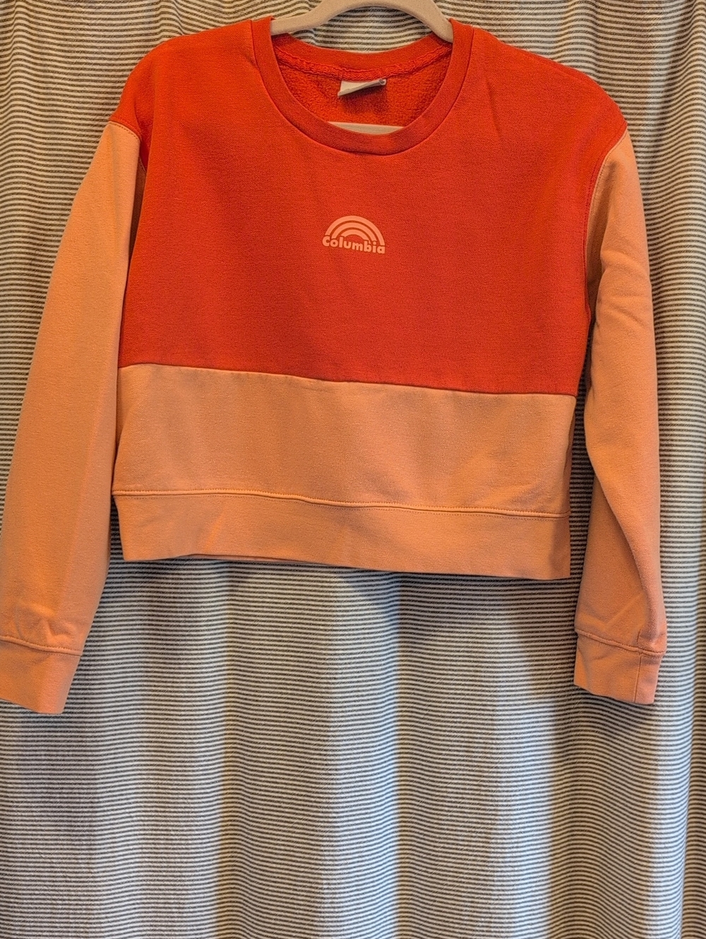 Columbia Colorblock Coral and Peach cropped Sweatshirt